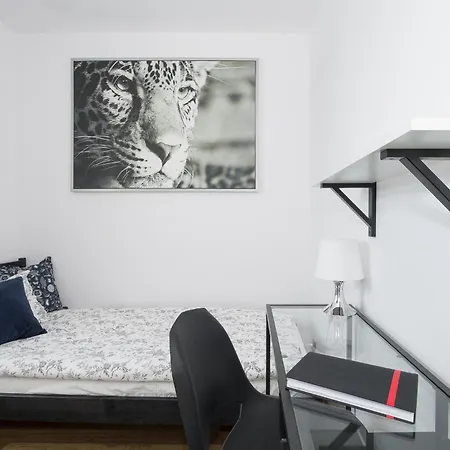 5 Pokoi I Salon - Wrzeszcz Apartamento